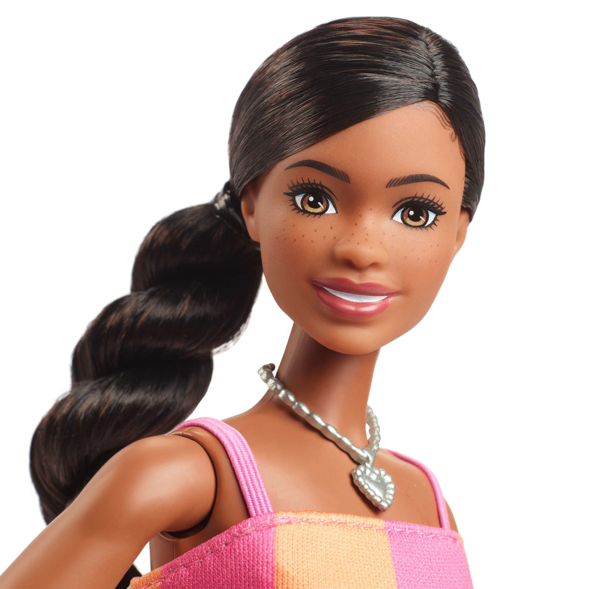 Barbie Family & Friends Barbie “Brooklyn” Fashion Doll & Accessories Dress-Up Set With 2 Looks